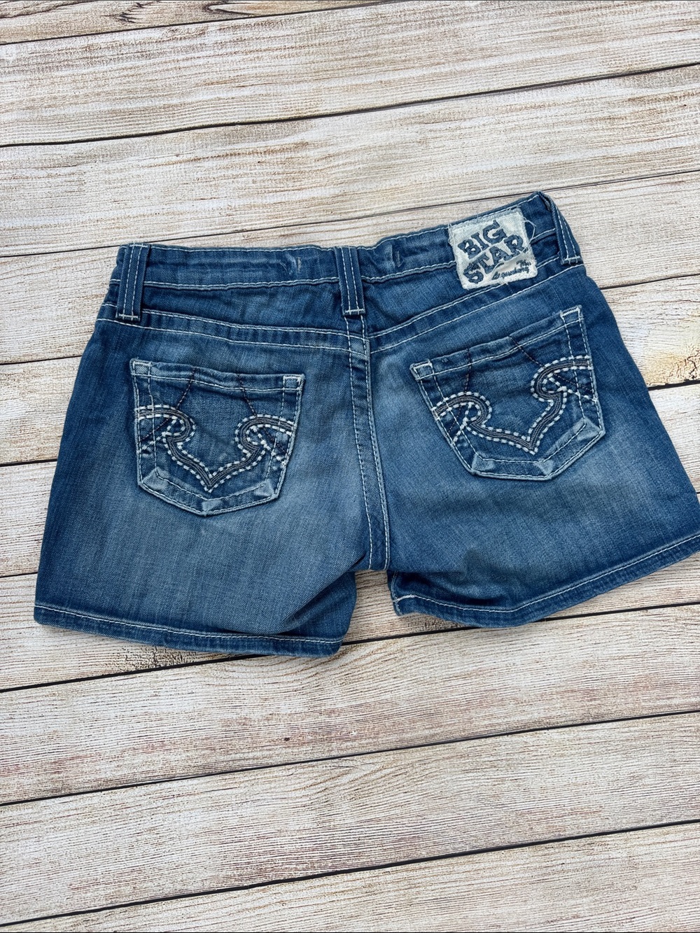 Big Star Remy Low Rise Fit Denim Blue Jean Shorts Women's Size 28R